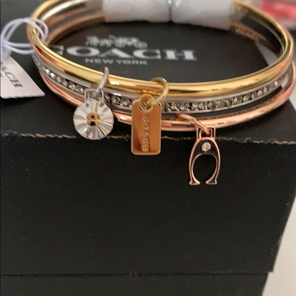 Coach bracelets new with tag - Picture 3 of 3